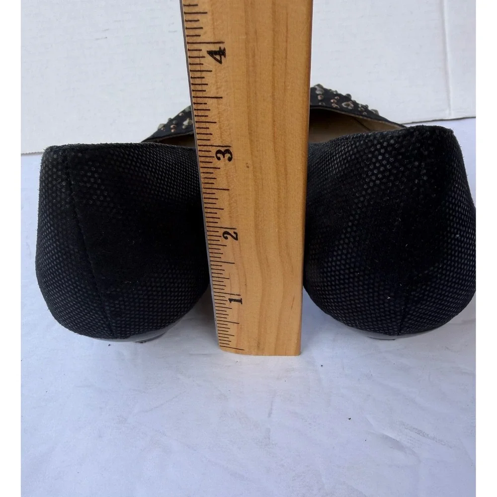 Bandolino Black Studded Pointed Toe Low Wedge Slip On Shoes Sz 8.5M‎
